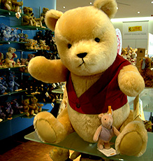 Steiff Winnie-the-pooh and Piglet photo